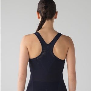 NWT Lululemon reveal Racerback tank large